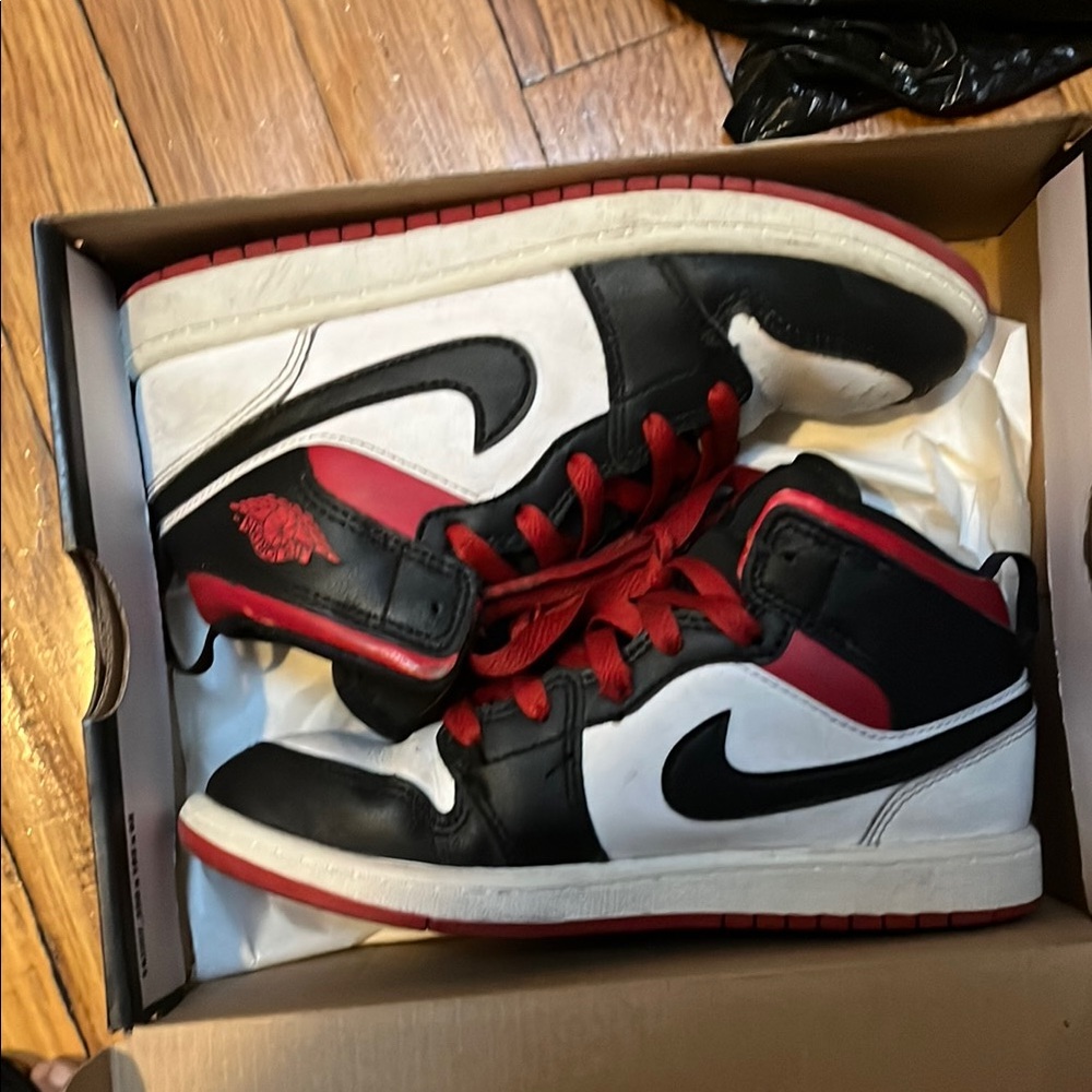 Jordan Black and Red kids Sneakers Classic Design